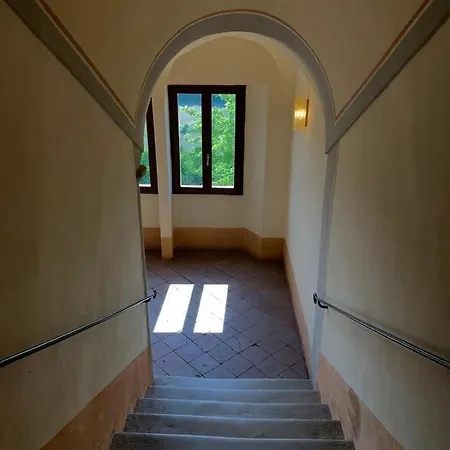 Romantico Appartamento Nel Castello Con Piscina 公寓
